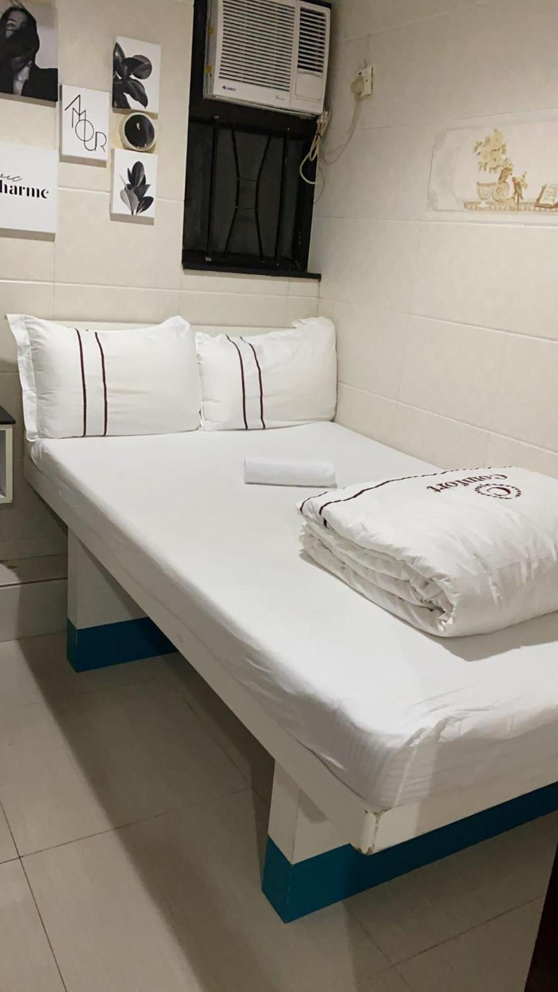Sun Guest House Хонконг Екстериор снимка