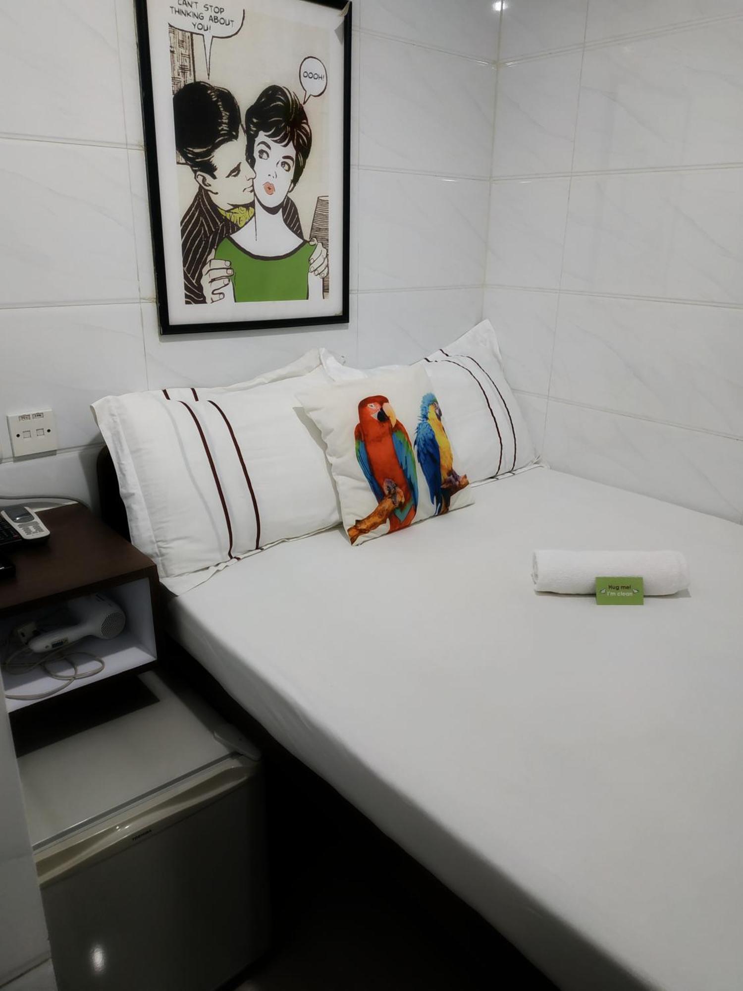 Sun Guest House Хонконг Екстериор снимка