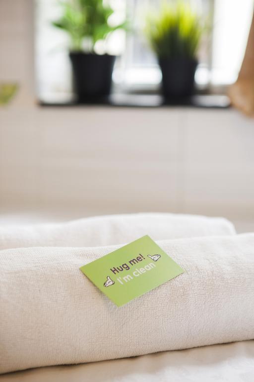 Sun Guest House Хонконг Екстериор снимка